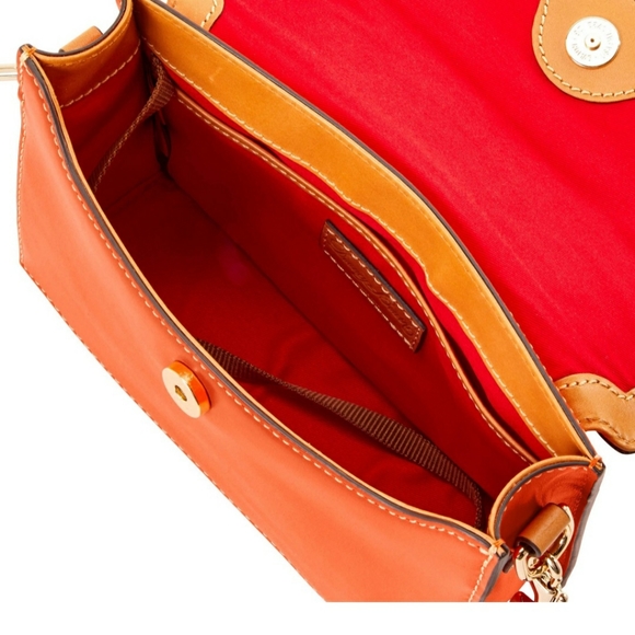 NWT Dooney & Bourke Wexford Leather East West Crossbody - Picture 3 of 5